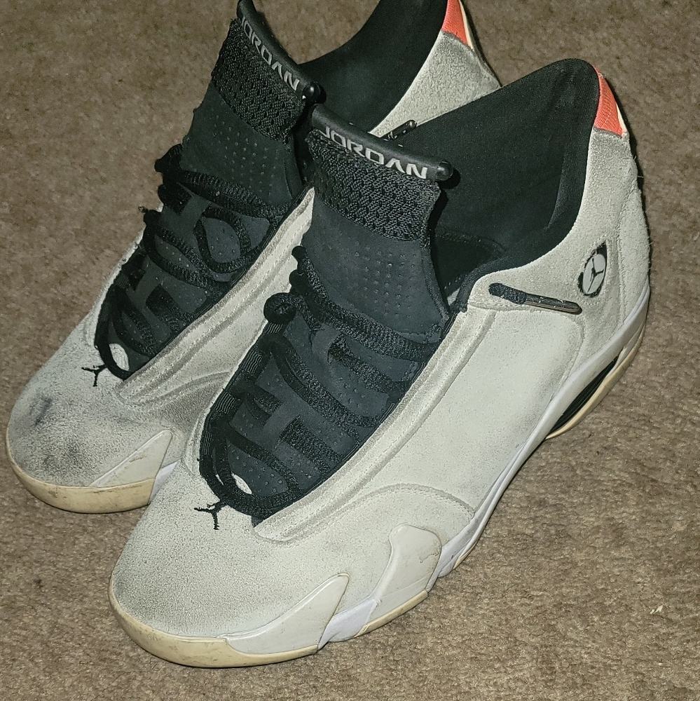 Air Jordan 14 Desert Sand size 11